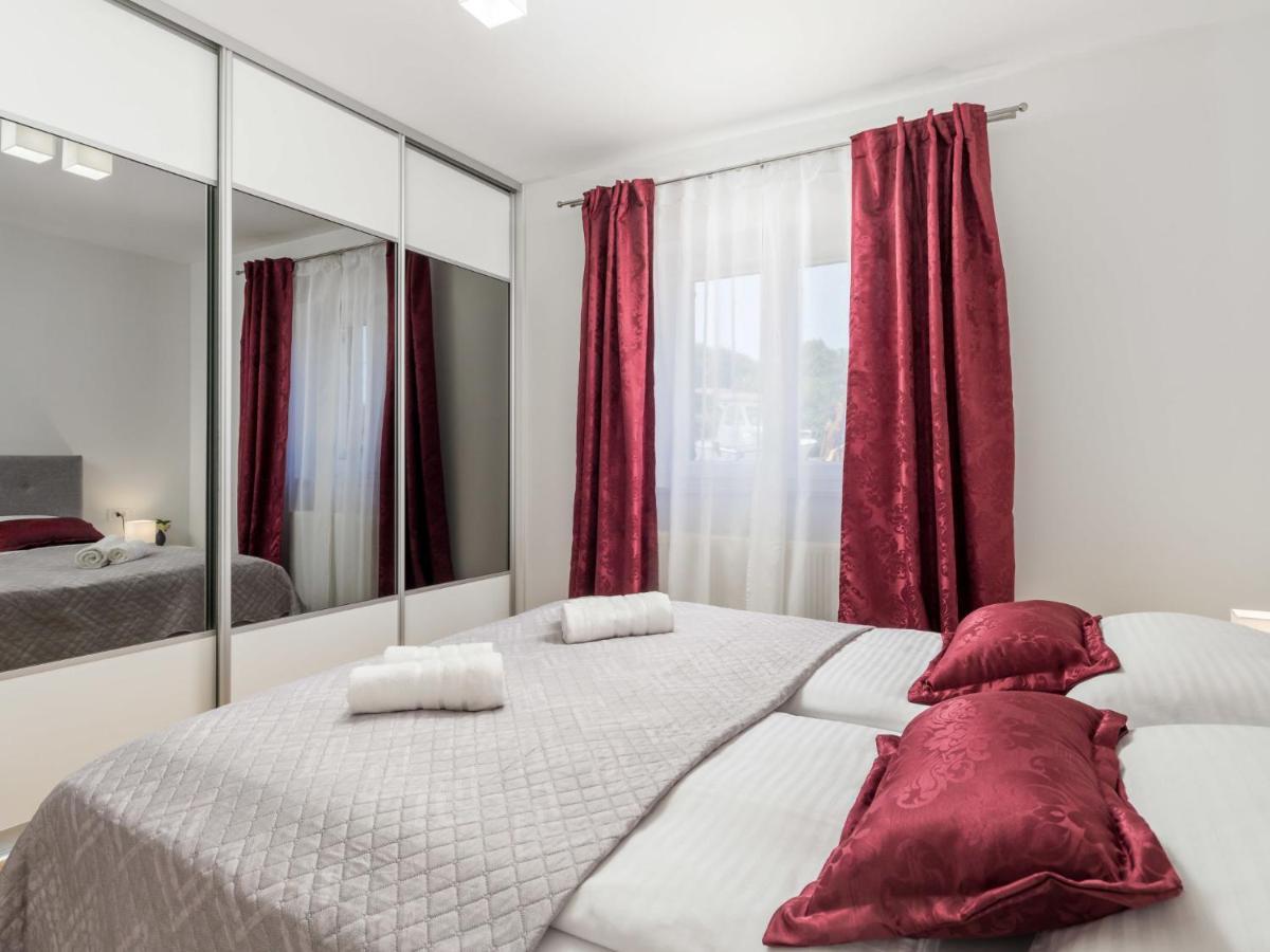 Villa Matea - Mlk150 By Interhome Dobrinj Екстер'єр фото