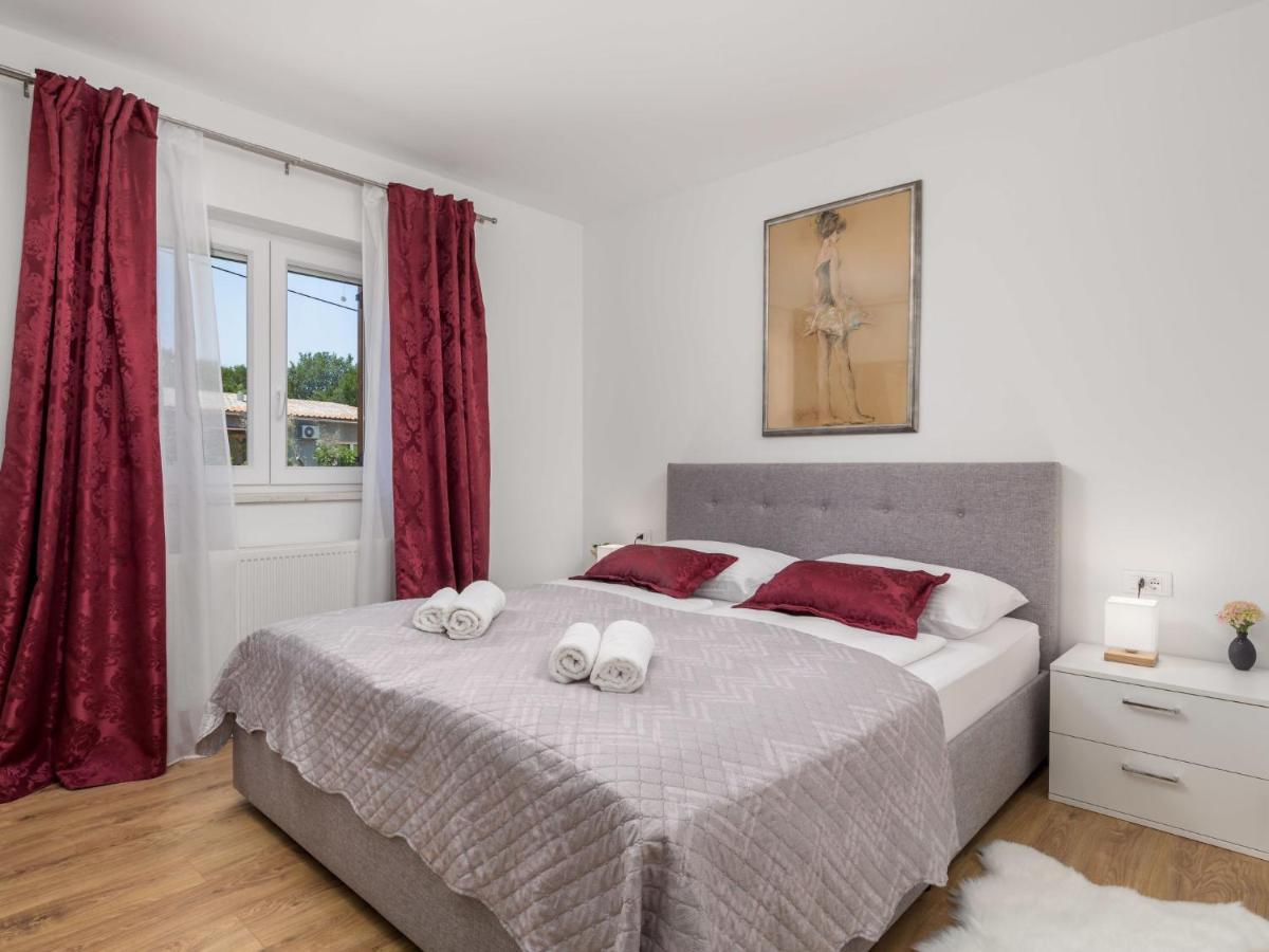 Villa Matea - Mlk150 By Interhome Dobrinj Екстер'єр фото