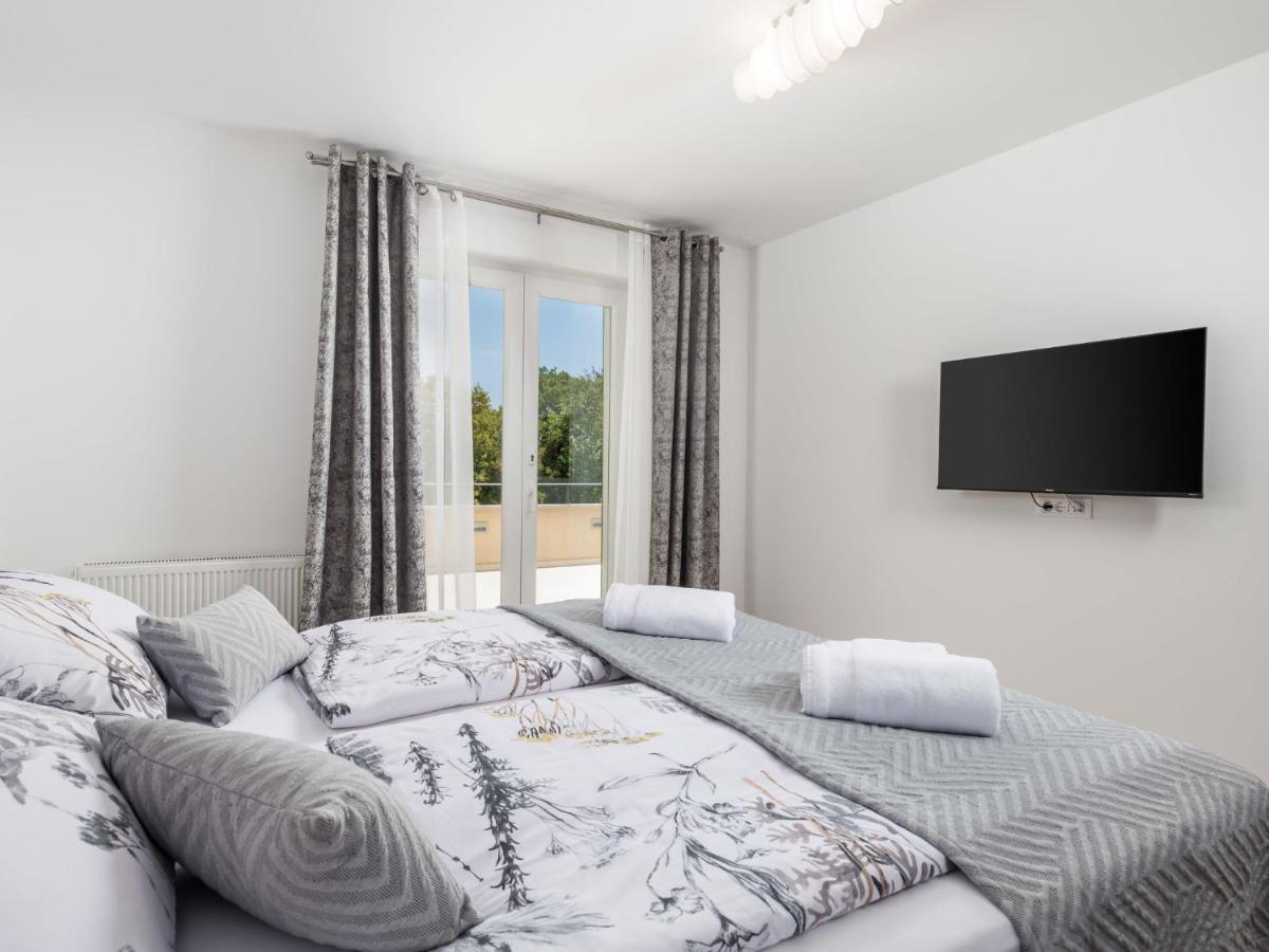 Villa Matea - Mlk150 By Interhome Dobrinj Екстер'єр фото